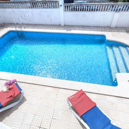 Casa de Férias Afrodita By Interhome