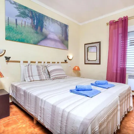 Holiday Afrodita Holiday home *